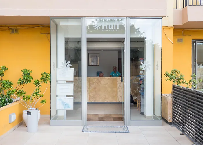 Huli Hotel & Apartments